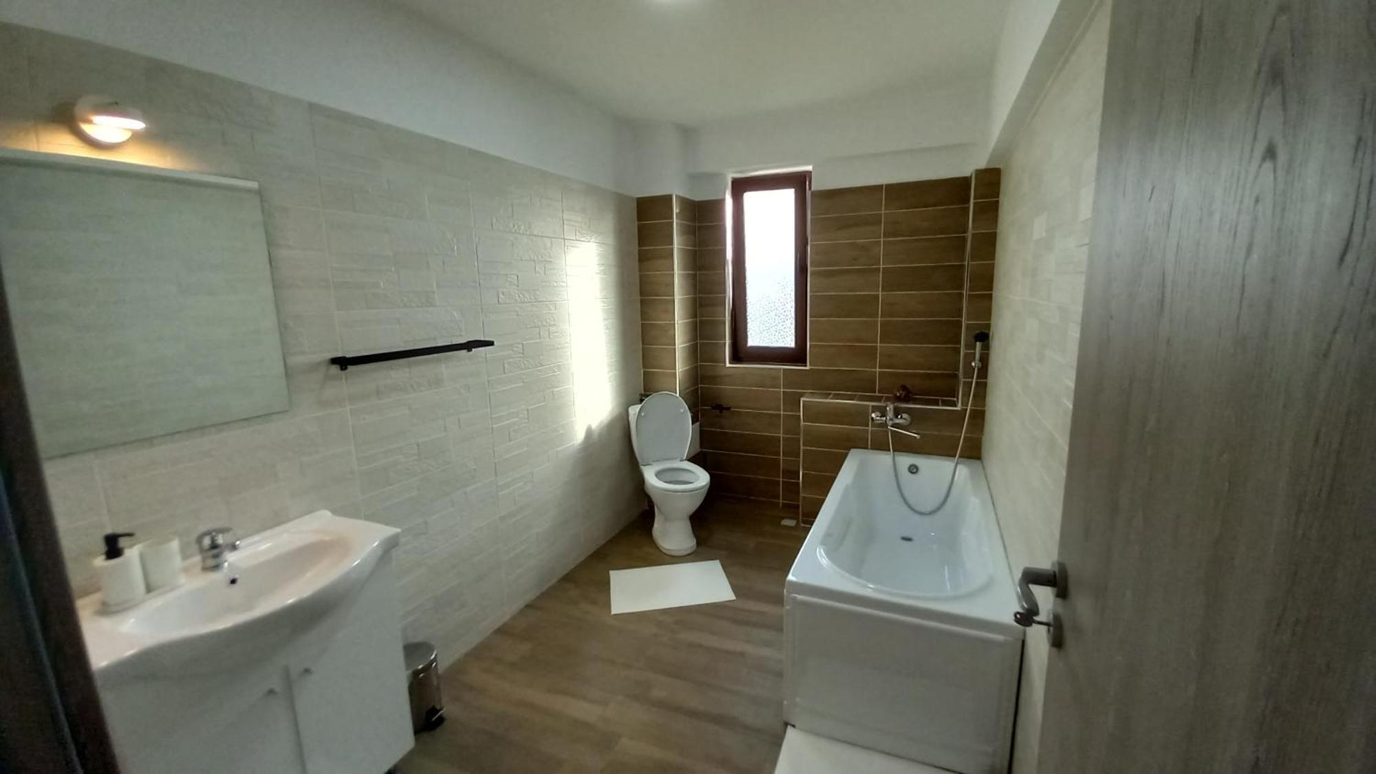 Casa Bid Leilighet Piteşti Rom bilde